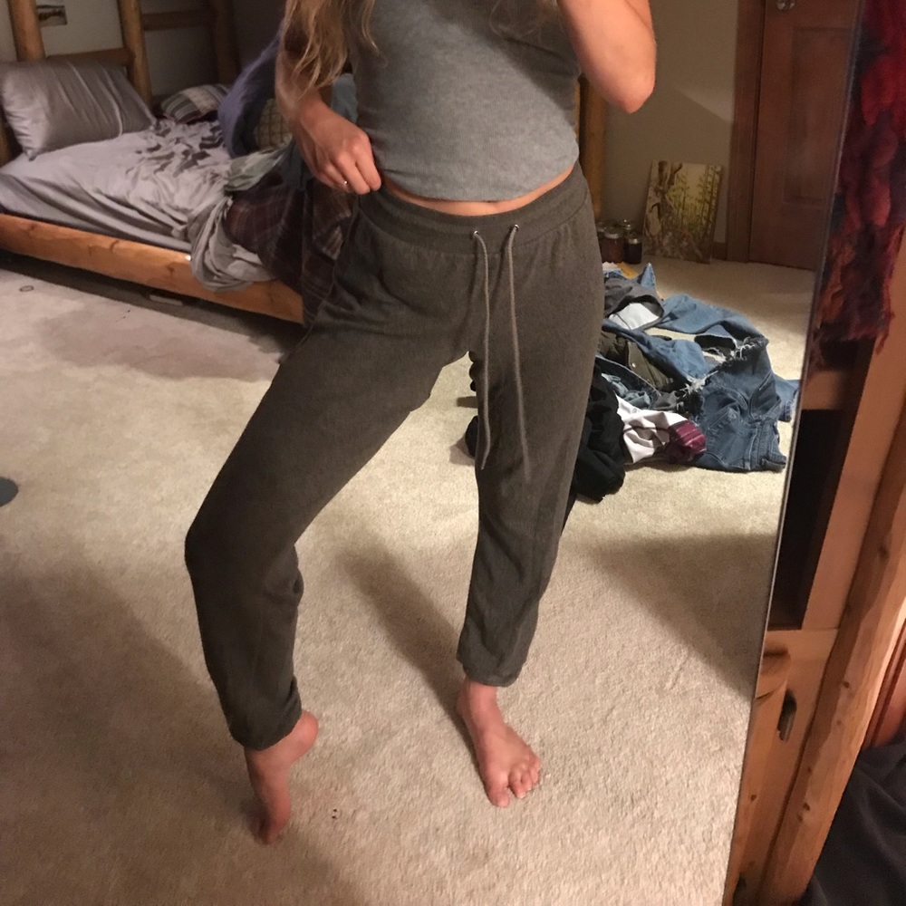 Urban Outfitters out from under lounge pants xs